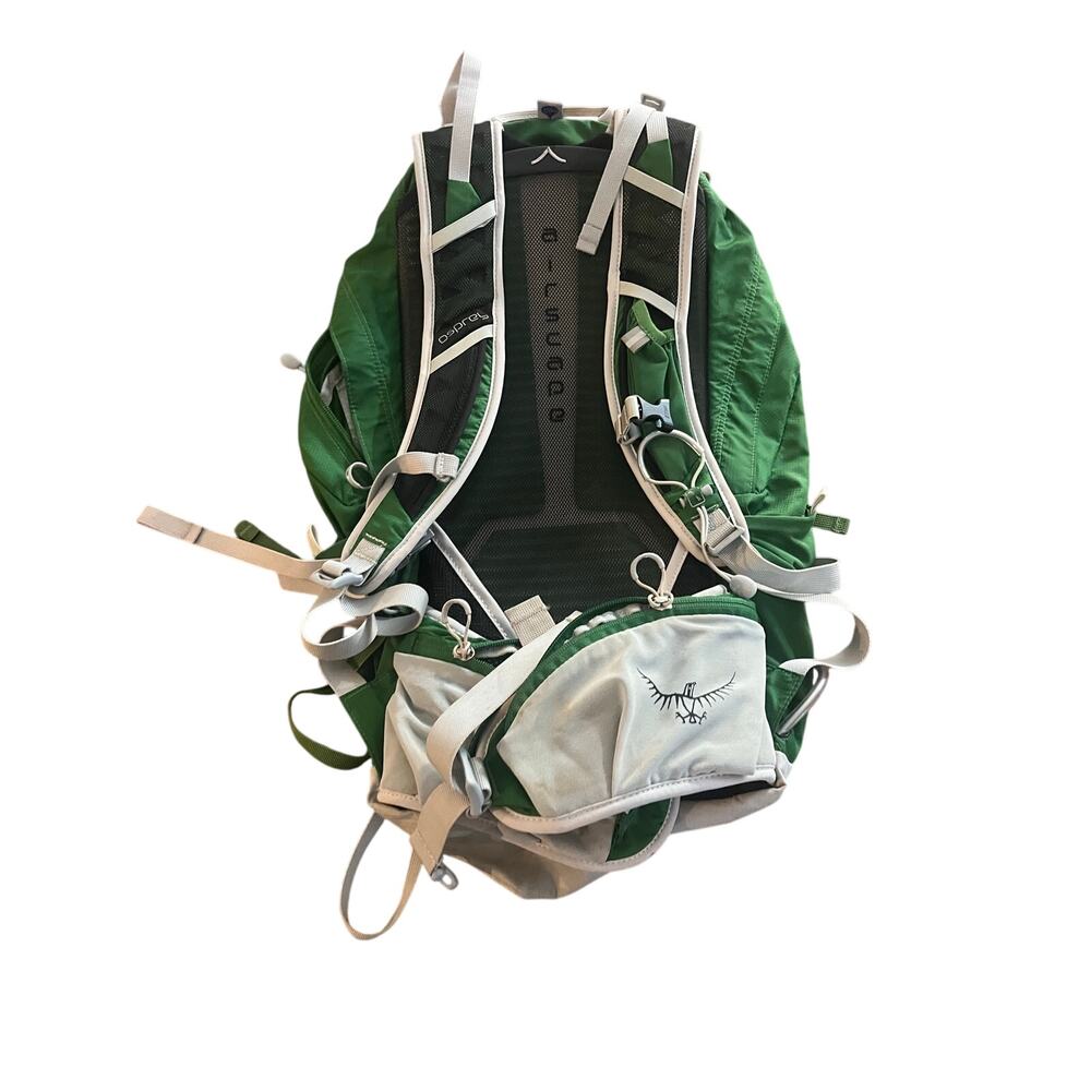 Osprey Talon 22 M/L 48-58cm Pack Green Backpack - Picture 3 of 6